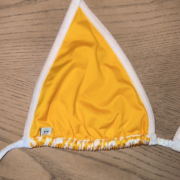 ❤️ Authentic Distorted Fendi Bikini, - Picture 7 of 9